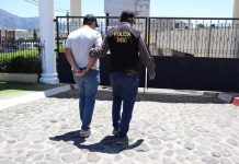 Capturan a hermano de asesor clave de Juan López por presunta venta de plazas en la municipalidad